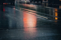 Информация для водителей о правилах безопасного вождения во время дождя