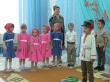 Малыши поблагодарили строителей за ремонт