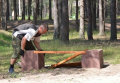 Продолжается благоустройство городского парка
